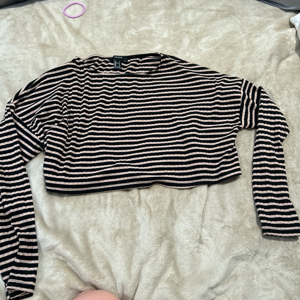 Forever 21 Black and Tan Striped Sweatshirt